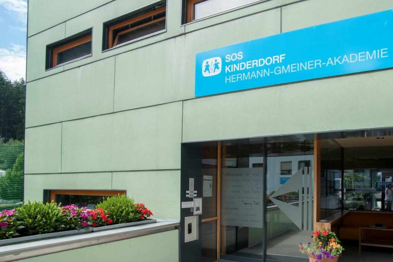 Hermann-Gmeiner-Akademie Hotel Innsbruck Exterior photo